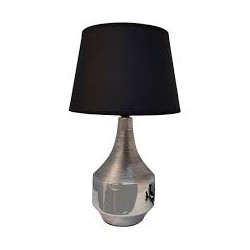 LAMPARA DE BURO COLOR CROMO CON PANTALLA NEGRA 51749 PHILCO