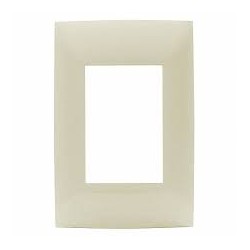 PLACA 3 MODULOS COLOR MARFIL LINEA CIEN LEVITON