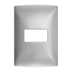 PLACA DE 1 MODULO DE RESINA CON CHASIS QZ4803M1AAN PLATA MX BTICINO