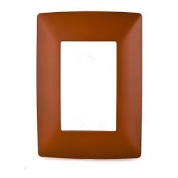 PLACA DE 3 MODULOS DE RESINA CON CHASIS QZ4803M3BTR TERRACOTA MX BTICINO