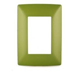 PLACA DE 3 MODULOS DE RESINA CON CHASIS QZ4803M3VE VERDE MX BTICINO